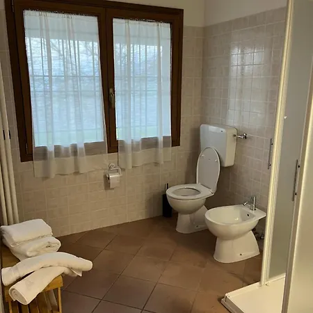 Casa Lazzarini Bed & Breakfast *